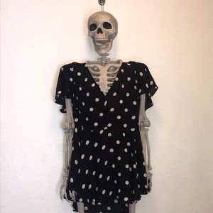 Torrid polka dot top size 00